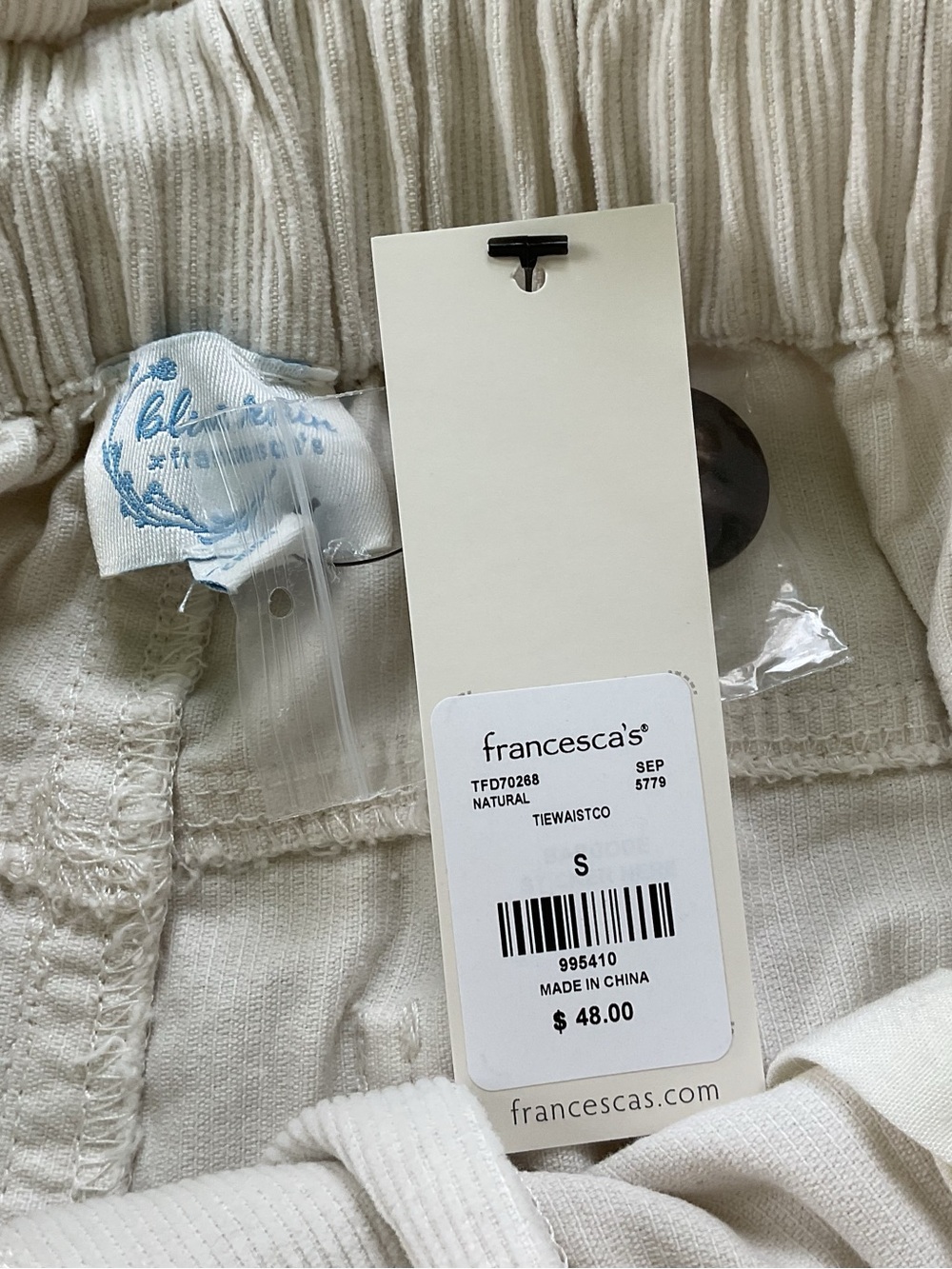 Francesca Shorts - Picture 4 of 4